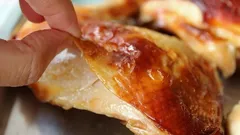 Krispig kycklingskinka – en delikatess eller ett onödigt risk?