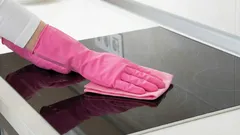 Varför uppstår repor på induktionshällen – de vanligaste misstagen vid skötseln